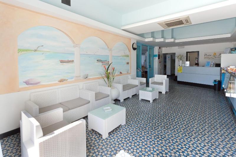 Hotel Petite Fleur Alba Adriatica Exterior foto